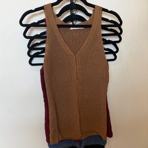 Deep Camel Sleeveless Knit Top w/ 3 clasps in front